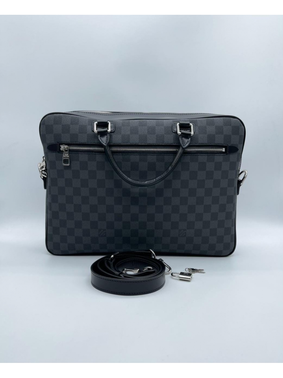 Портфель Louis Vuitton